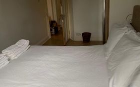Central London Apartment Minutes From The Shard